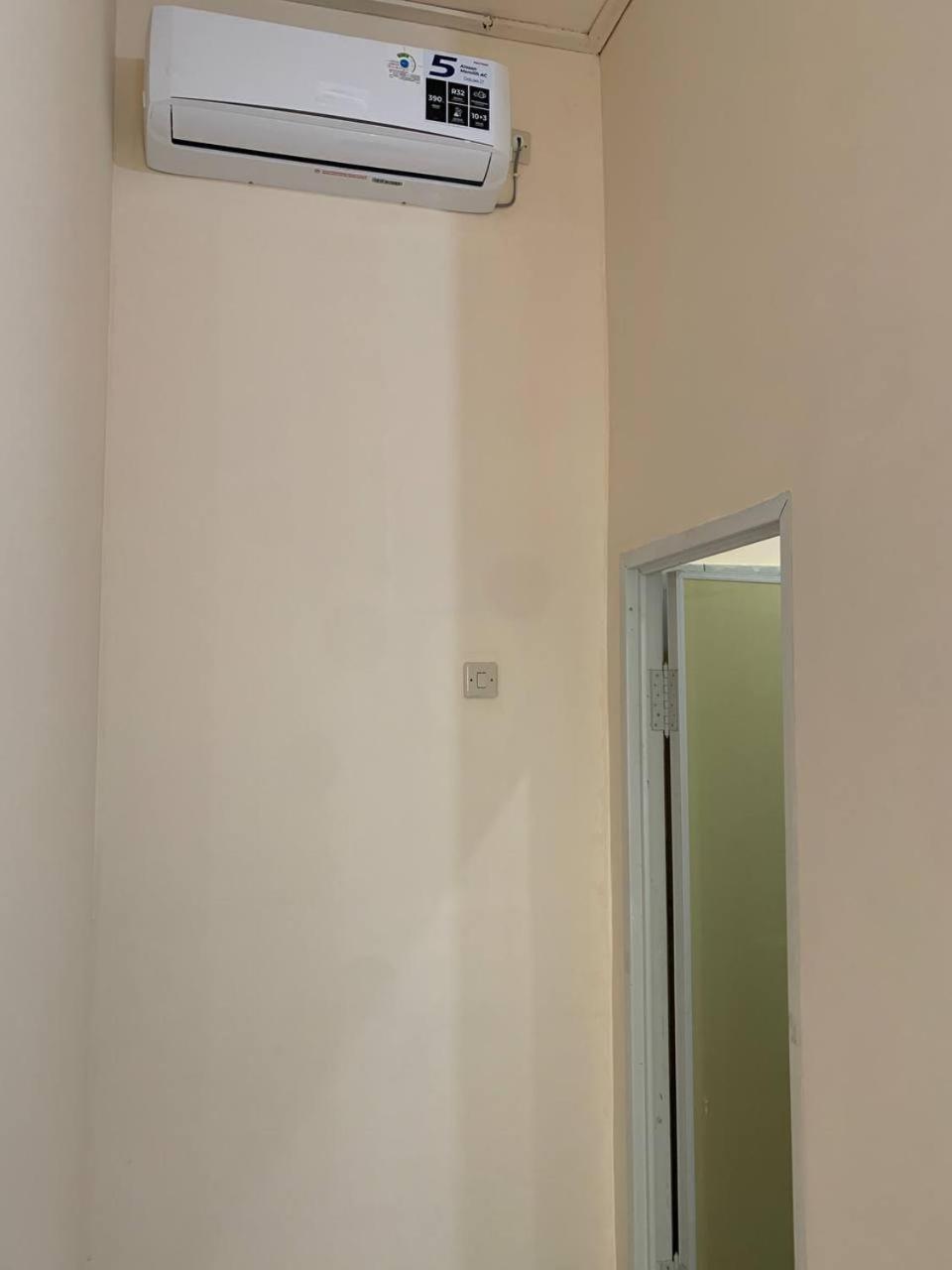 Dikky Guest House Near Bangsal And Sira Pemenang المظهر الخارجي الصورة