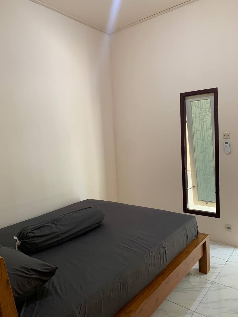 Dikky Guest House Near Bangsal And Sira Pemenang المظهر الخارجي الصورة