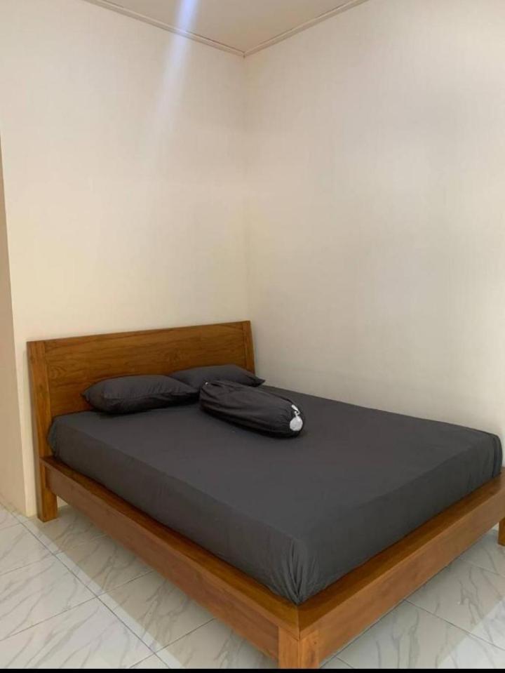 Dikky Guest House Near Bangsal And Sira Pemenang المظهر الخارجي الصورة